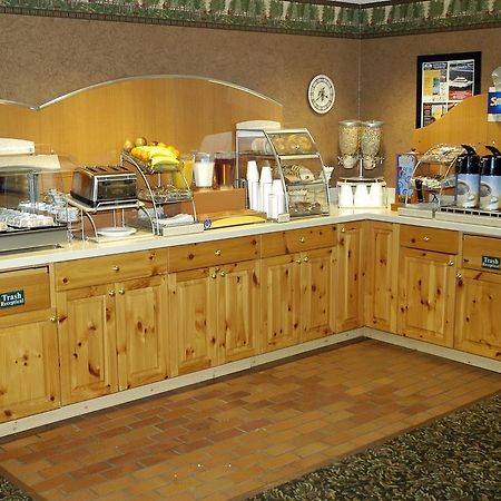Pellston Lodge Restaurant bilde
