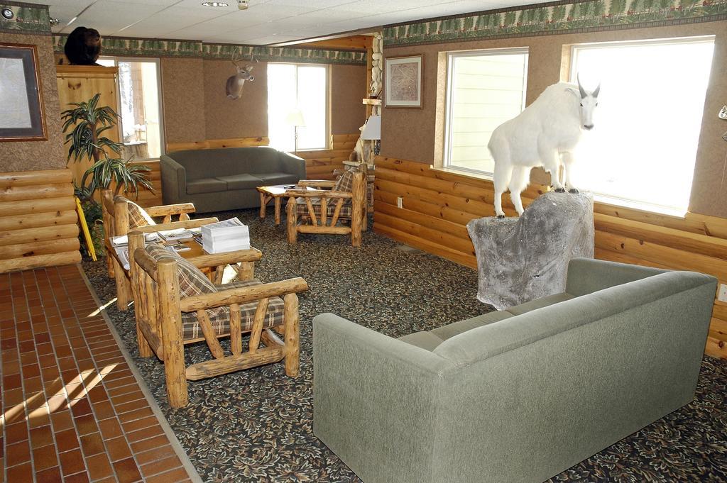 Pellston Lodge Eksteriør bilde