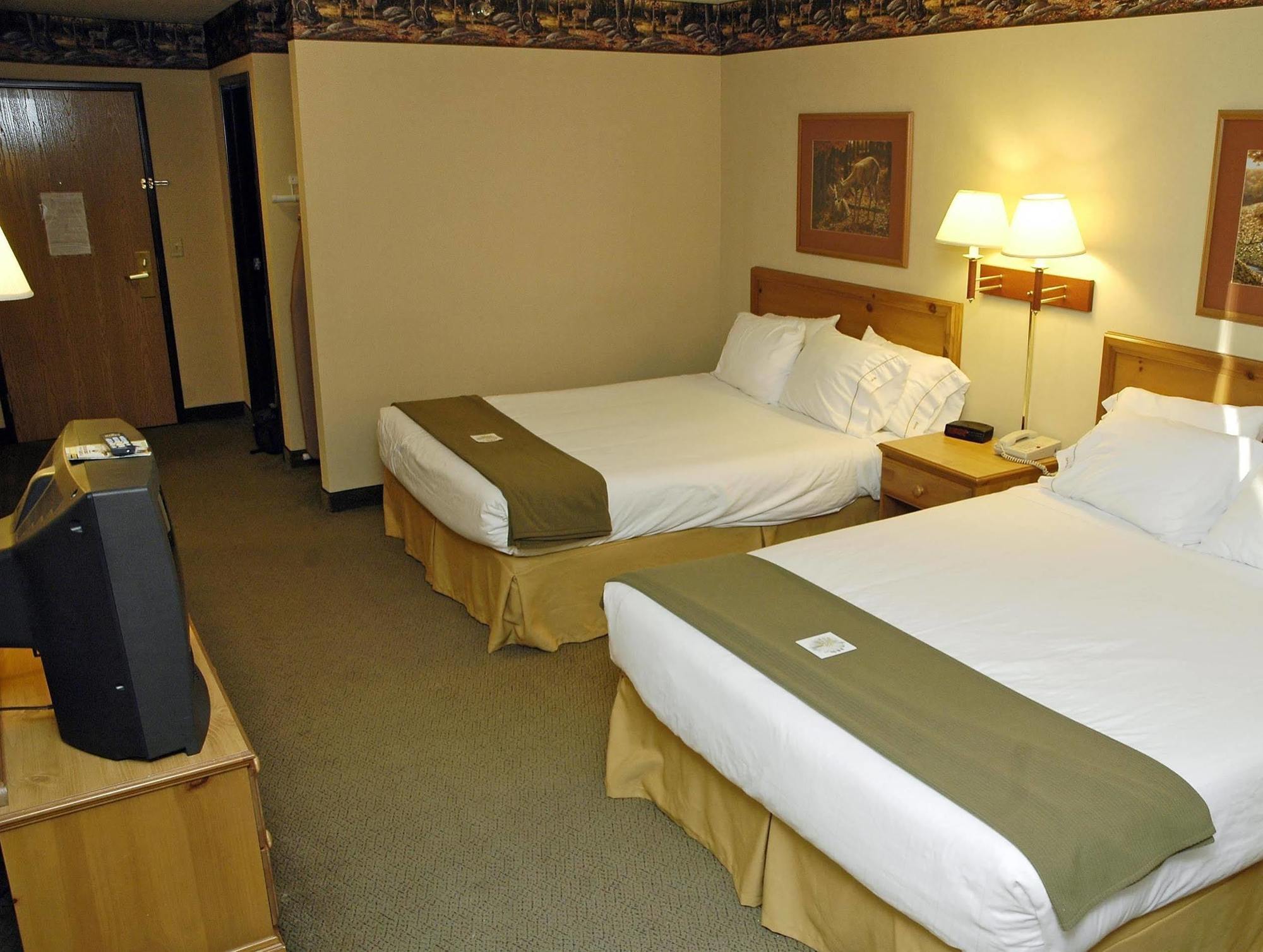 Pellston Lodge Eksteriør bilde